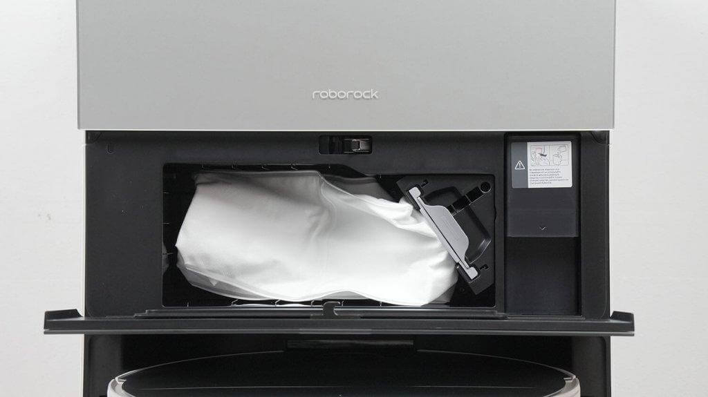 Roborock S9 MaxV Ultra : Sac à poussière et réservoir à détergent