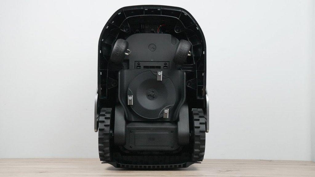 Tondeuse robot Dreame A1 : Vue de dessous