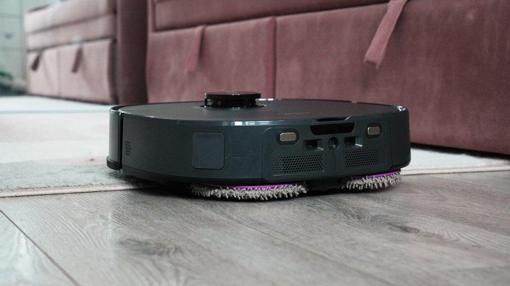 Midea VCR V15 Pro Ultra : Nettoyage humide et tapis