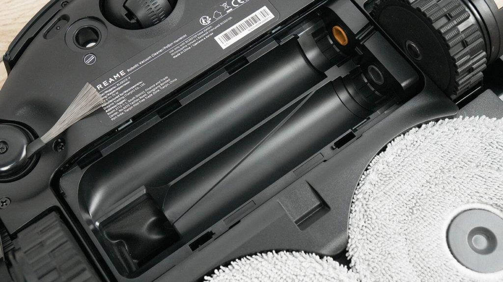 Dreame X50 Ultra Complet : Emplacement du port d'aspiration