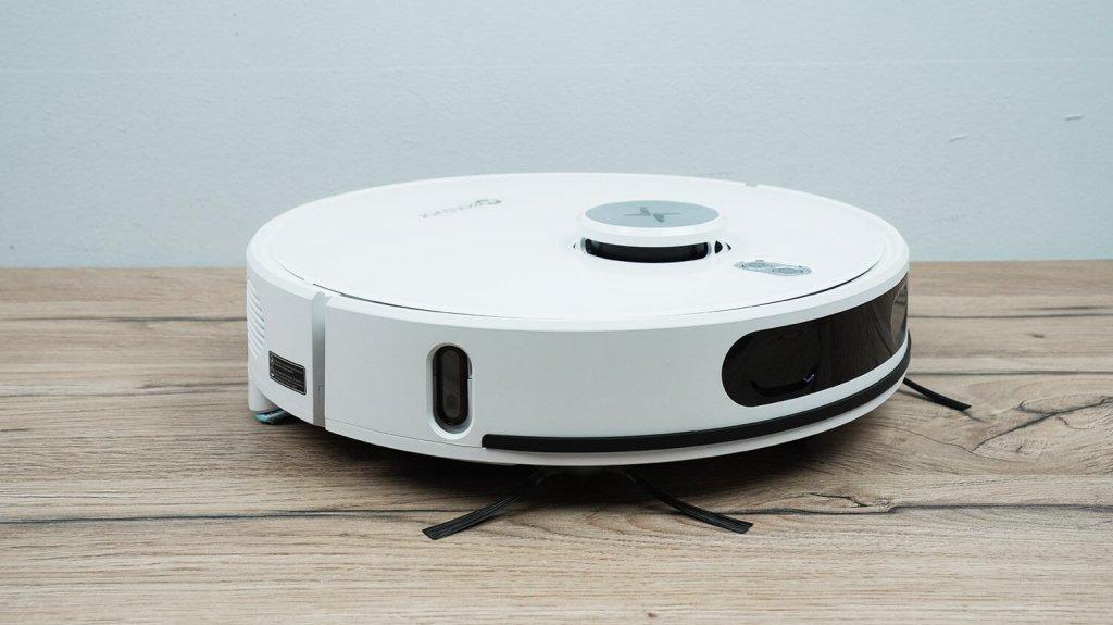 Neatsvor S700 : Vue latérale