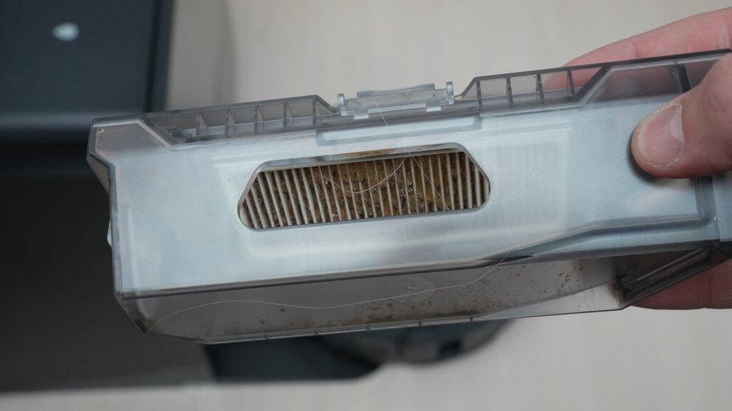 Roborock Saros Z70 : Autonettoyant