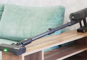 Roborock H60 Ultra : puissance d'aspiration de 210 watts, rétroéclairage, tube d'extension flexible !
