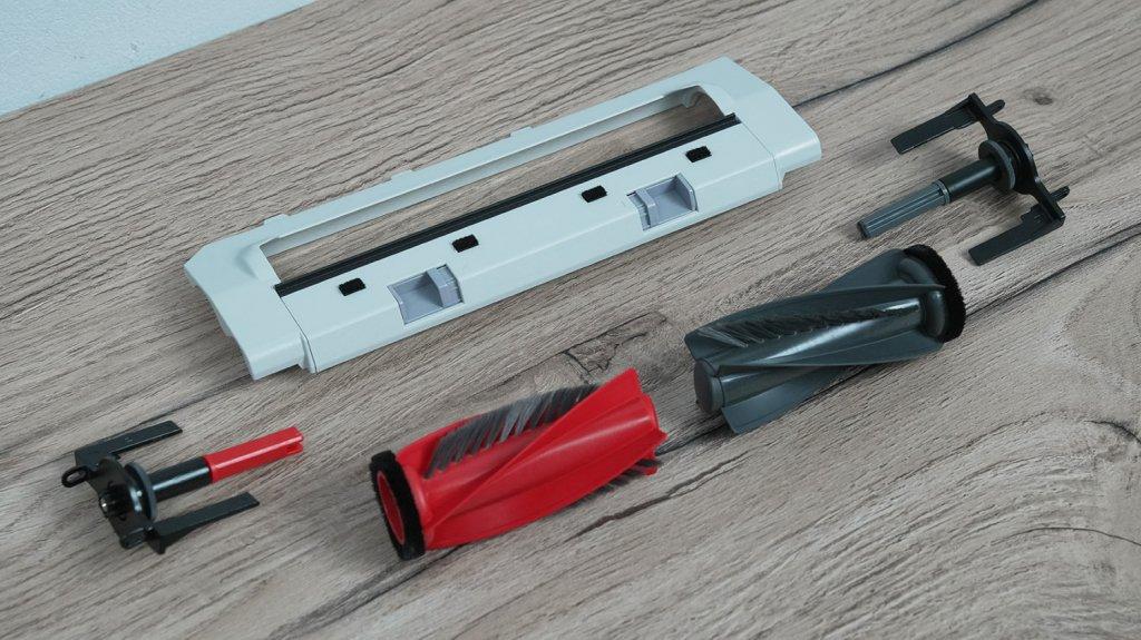 Roborock Qrevo CurvX : Brosse centrale