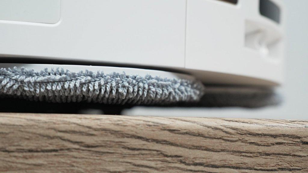 Roborock Qrevo CurvX : Hauteur de levage par essuyage