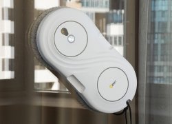 Dadget U200 : Un robot lave-vitres abordable avec jet d'eau