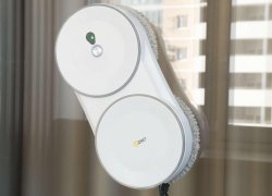 Dadget U220 : Un robot nettoyeur de vitres abordable avec double pulvérisation