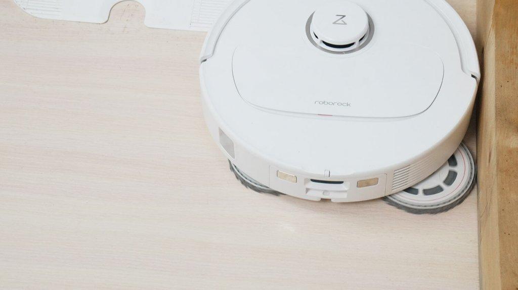 Roborock Qrevo C : Évier de plinthe