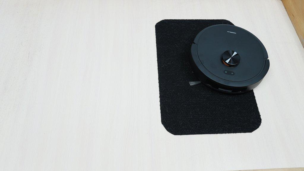 Deerma DEM-S30 : Conduite sur surfaces noires