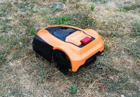 Robokos RM600i : une tondeuse à gazon robotisée abordable avec des fonctionnalités avancées !