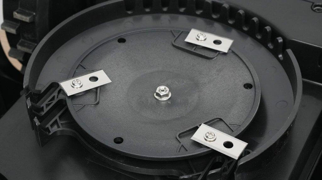 Robokos RM600i : Disque à trois pales