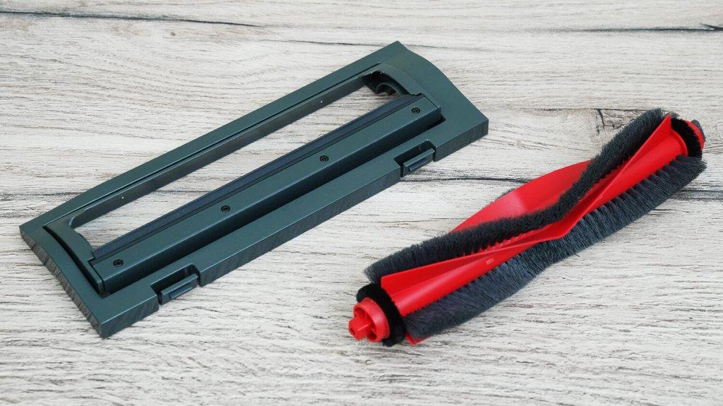 Roborock Q8 Max Pro Plus : Brosse centrale